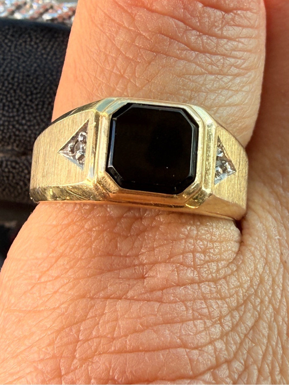 14kt Men's Black Onyx  Ring size 9.5